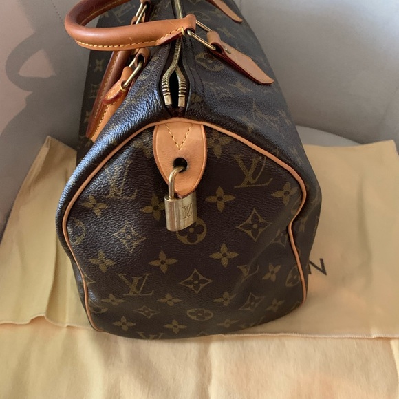 Louis Vuitton speedy 30 - Picture 8 of 13